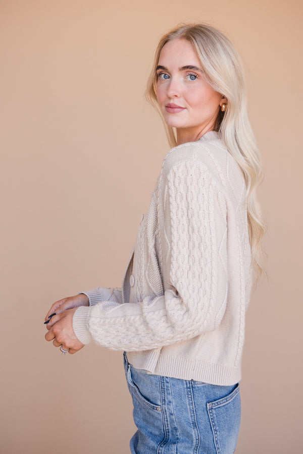 Julia Cardigan-Oat