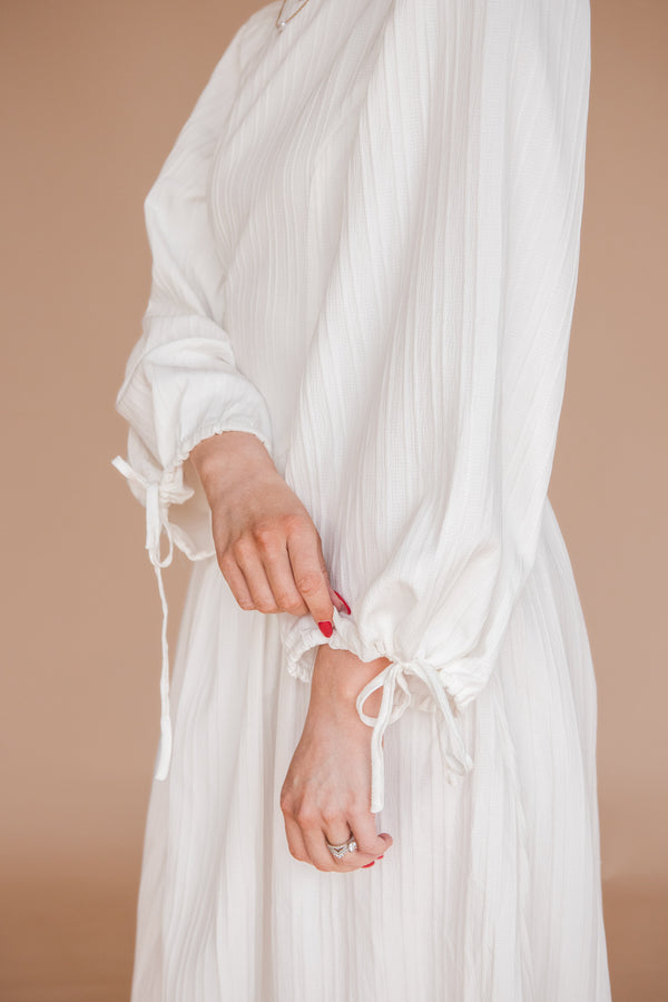 Addilyn Dress Long Sleeve-White