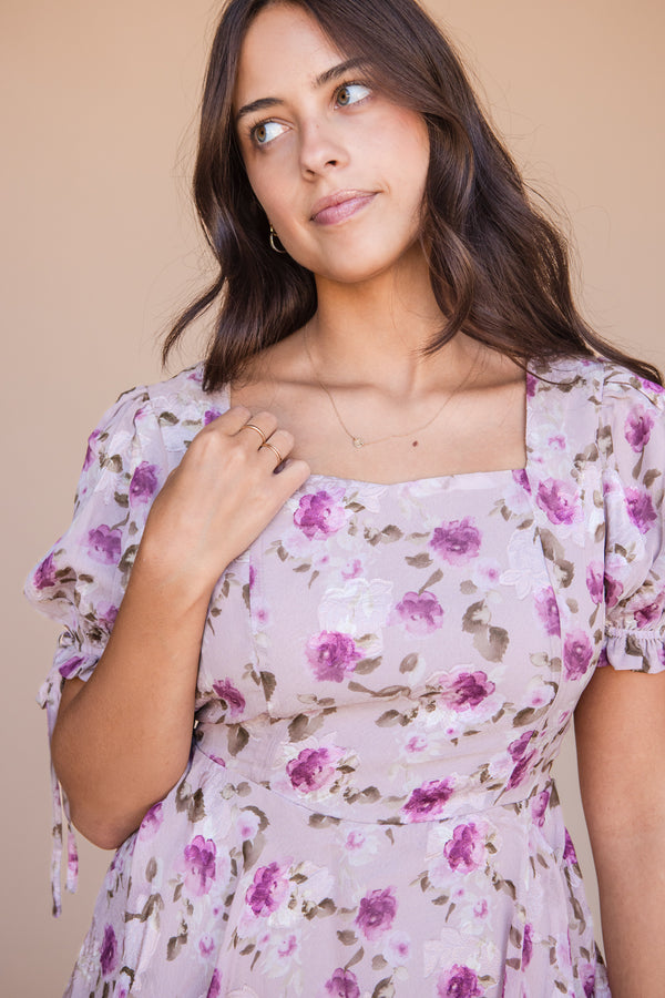 Larissa Dress-Mauve Floral
