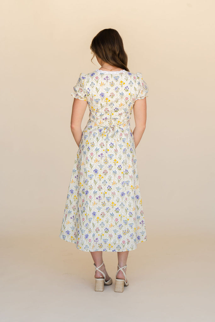 poppy dress Never Fully Dressed Petite long sleeve mesh maxi dress in poppy print