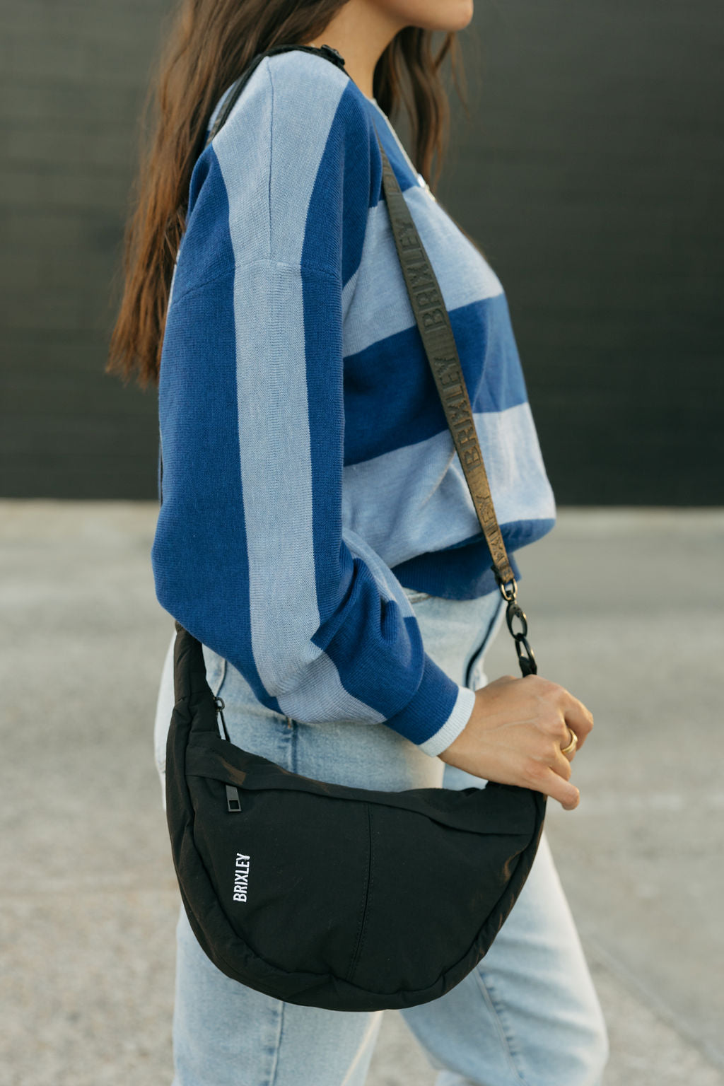 Brixley Crescent Bag-Onyx – Love Olive Co