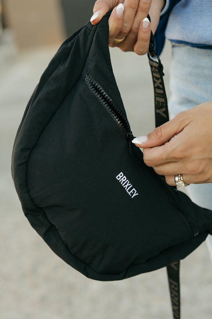 Brixley Crescent Bag-Onyx – Love Olive Co