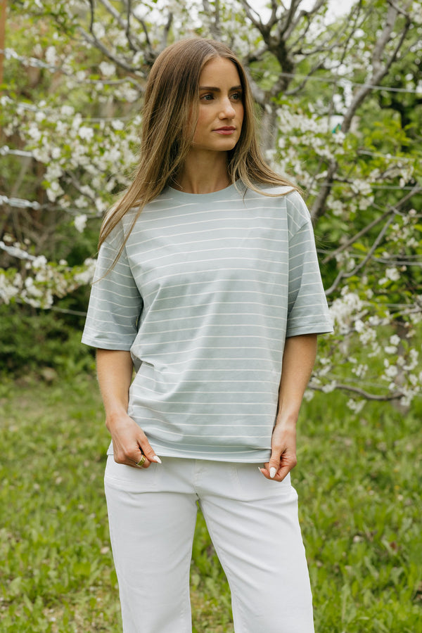 Stanley Tee-Dusty Blue/White