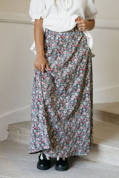 Laine Skirt-Black Floral