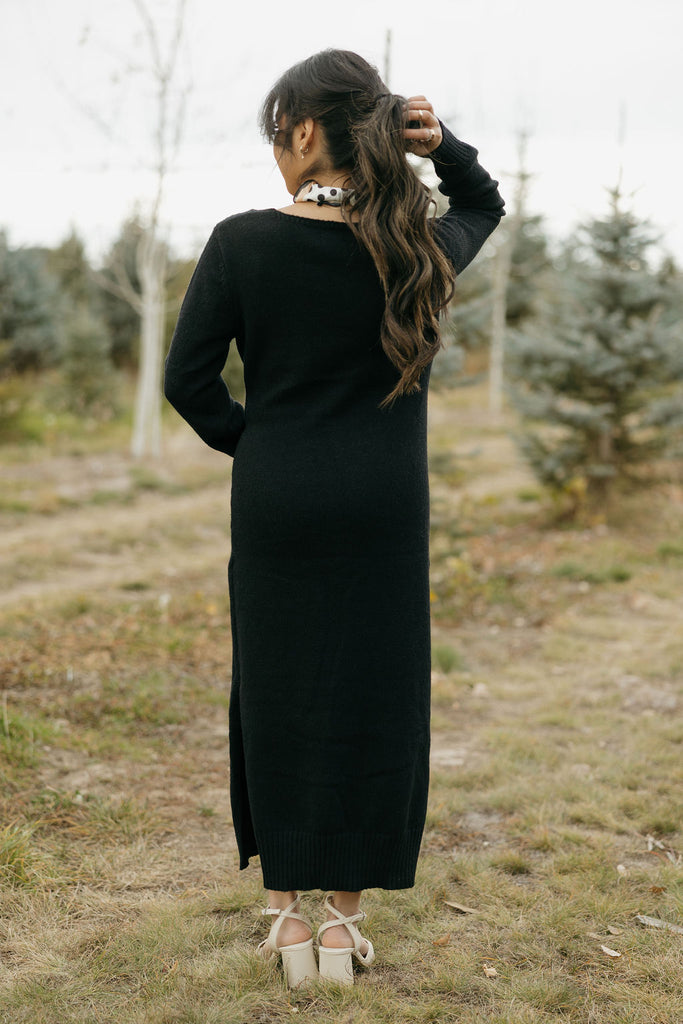 Keily Sweater Dress-Black L / Black Keily Sweater Dress-Black L / Black