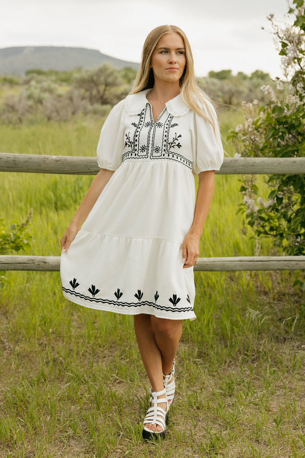 Jeanie Dress-Cream/Black