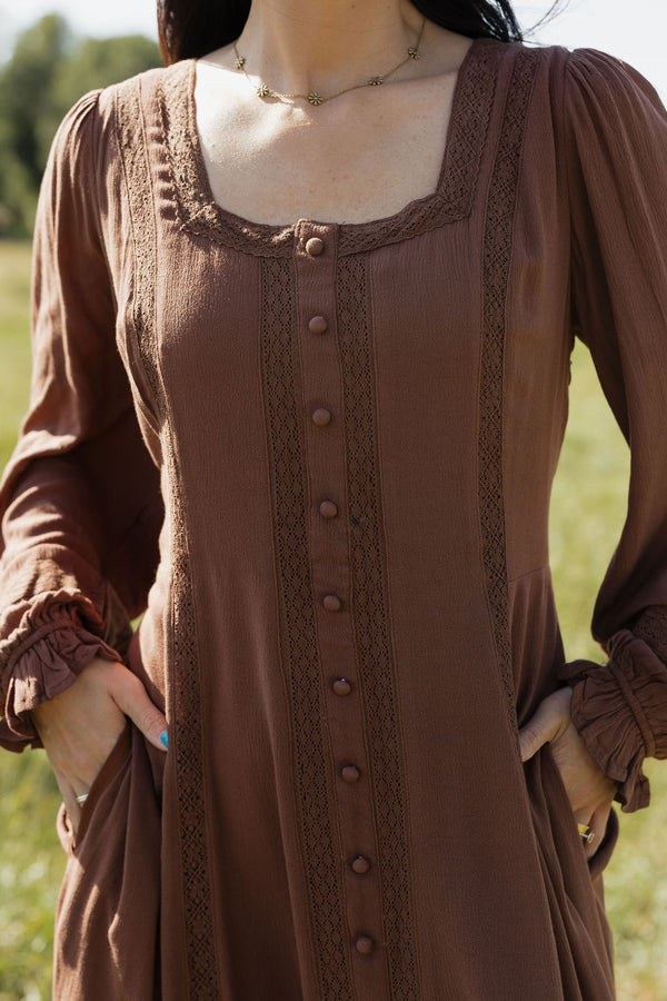 Landra Dress-Brown
