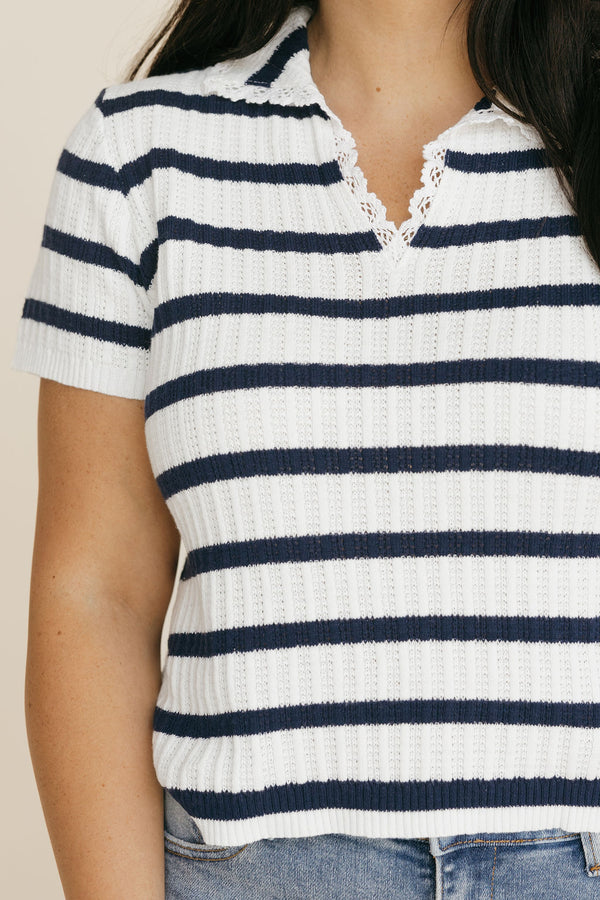 Bryndi Top-Navy/White