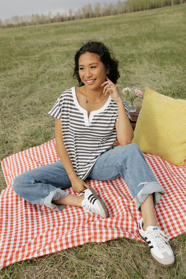 Kaley Top-Ivory/Grey