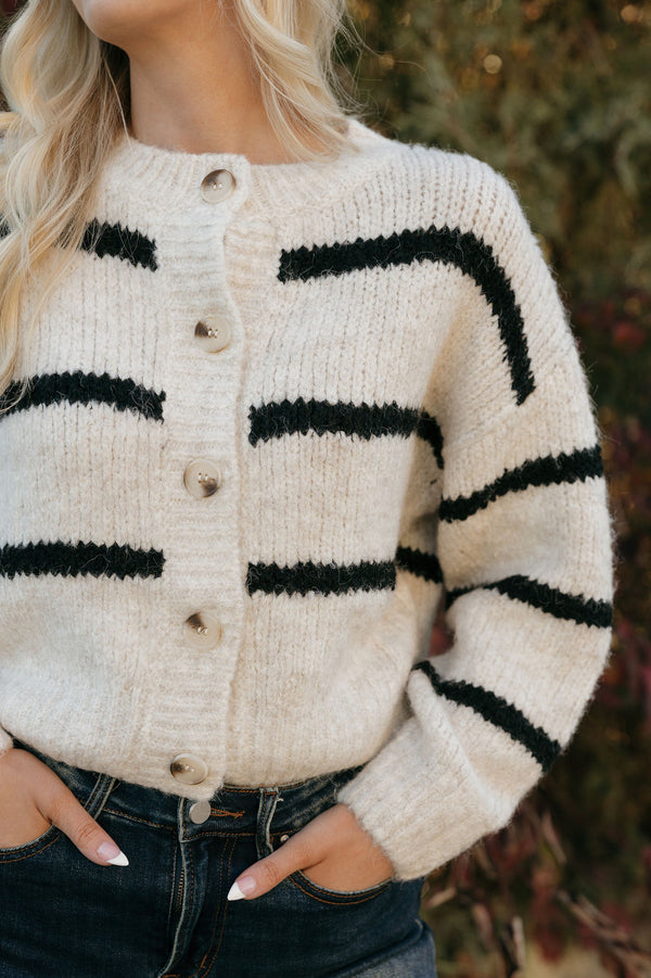 Talia Cardigan-Off White/Black