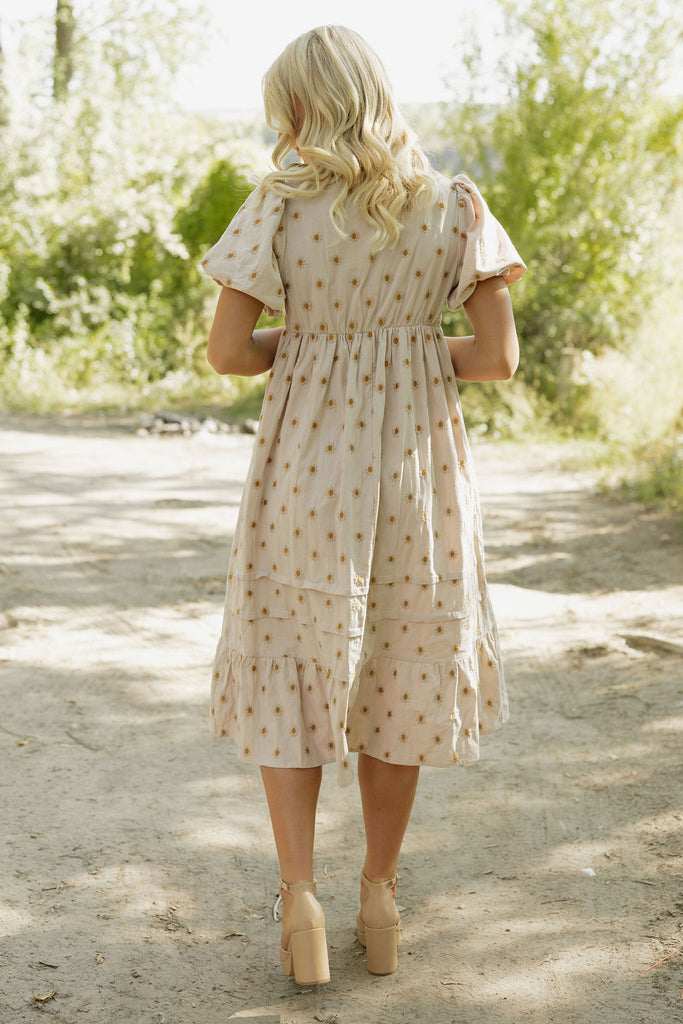 Grandview Dress-Tan Floral – Love Olive Co