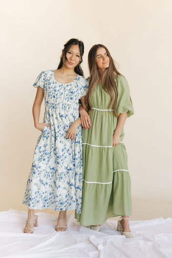 green emerald velvet dress The Jacey Modest Floral Maxi Dress Grey Quilt / M
