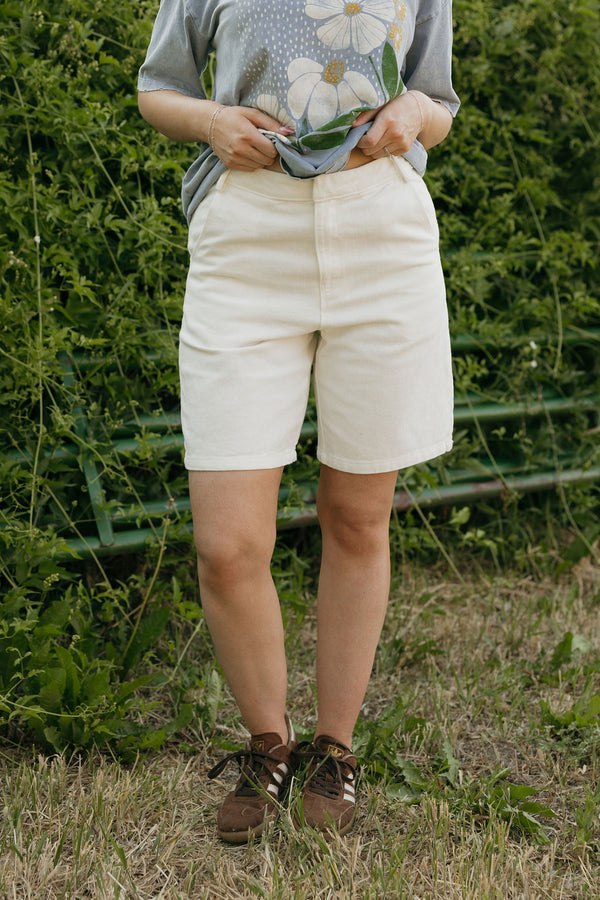 Jackie Shorts-Cream