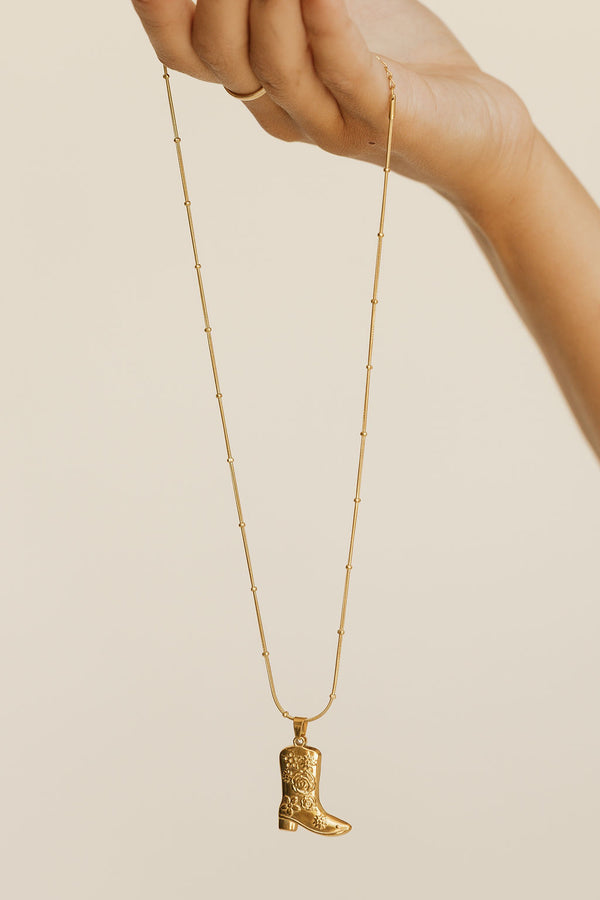Rhyanne Boot Necklace-Gold