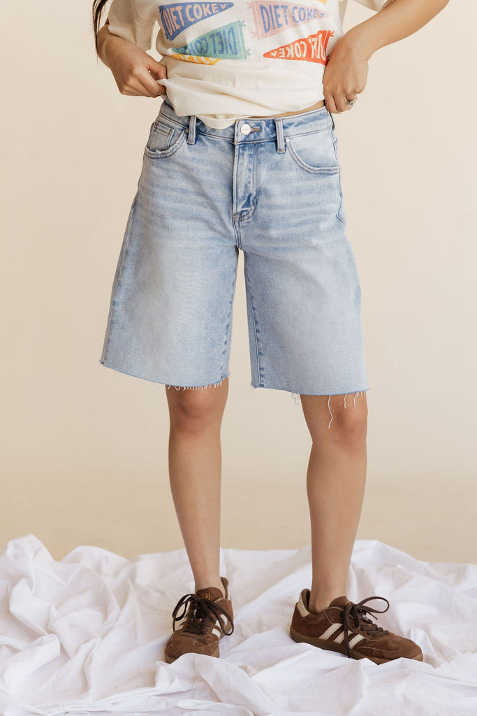 Annie Shorts-Light Wash
