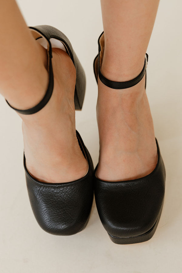 Oslo Heels-Black