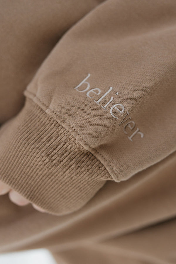 Believer Pullover-Cocoa