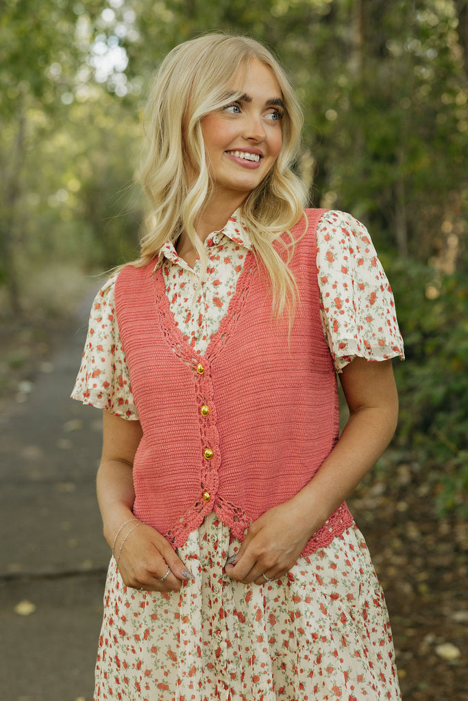 Marietta Crochet Vest-Coral