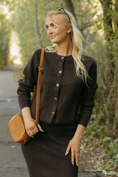 Noa Cardigan-Chocolate – Love Olive Co