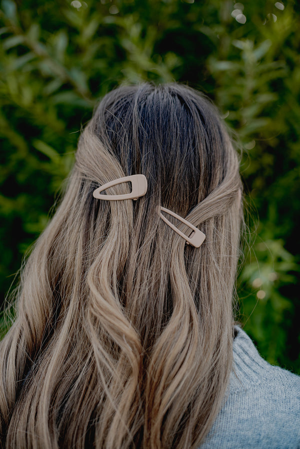 Two Pack Matte Hair Clips-Tan