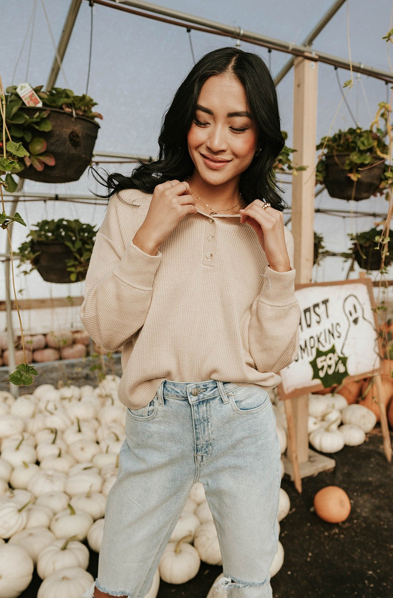 Penny TopBeige Love Olive Co