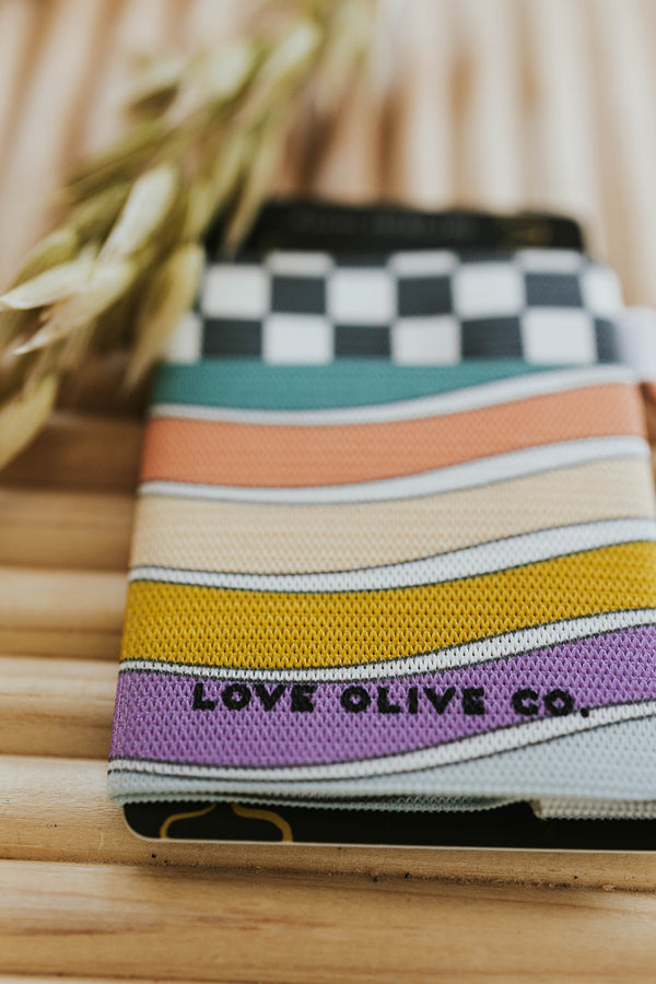 Thread Elastic Wallet-Love Olive Co/Rainbow