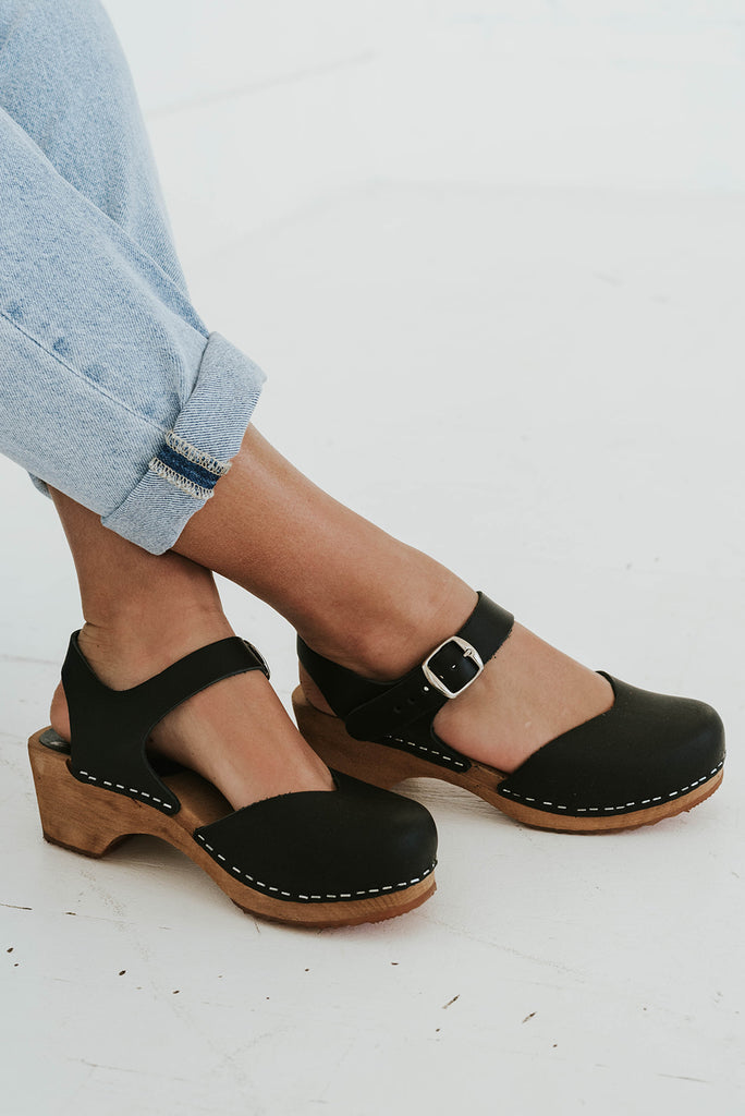 MIA Sofia Clog-Black